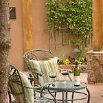 Couette-café El Farolito 3*