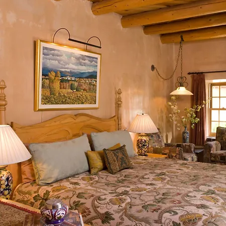 El Farolito Bed & Breakfast 3*